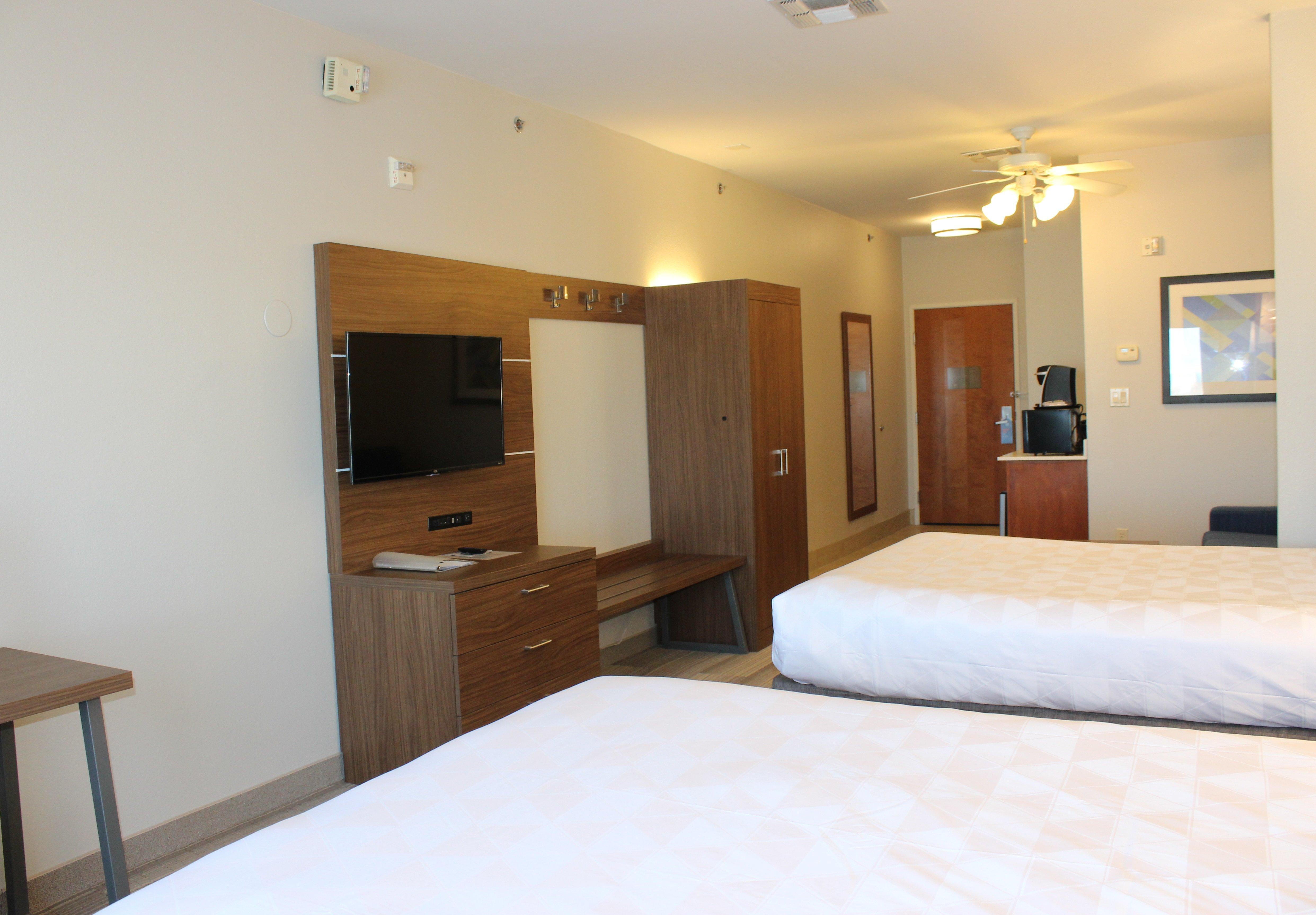 Holiday Inn Express Hotel & Suites Mansfield By Ihg Exterior photo