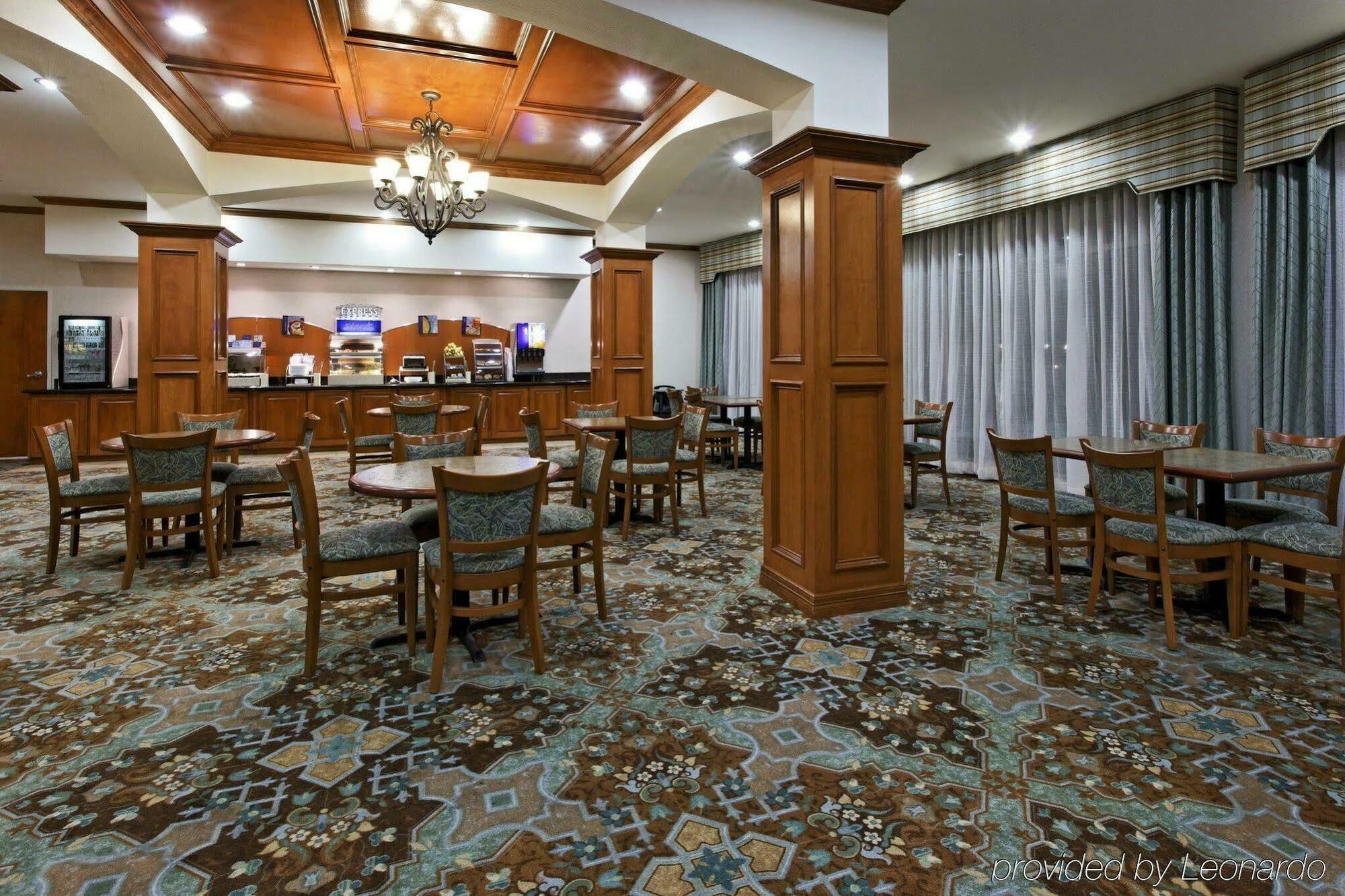 Holiday Inn Express Hotel & Suites Mansfield By Ihg Exterior photo